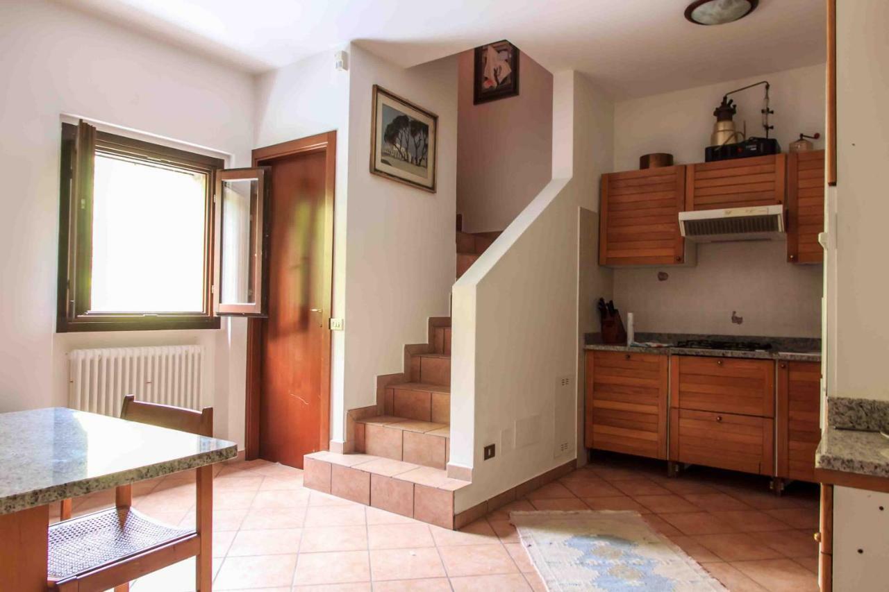 Cascina Cologna Bed and Breakfast Galbiate Exteriör bild