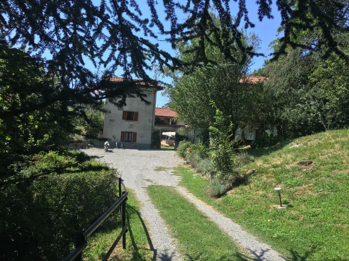 Cascina Cologna Bed and Breakfast Galbiate Exteriör bild